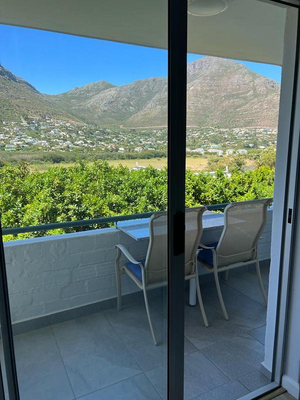 2 Bedroom Property for Sale in Hout Bay Western Cape